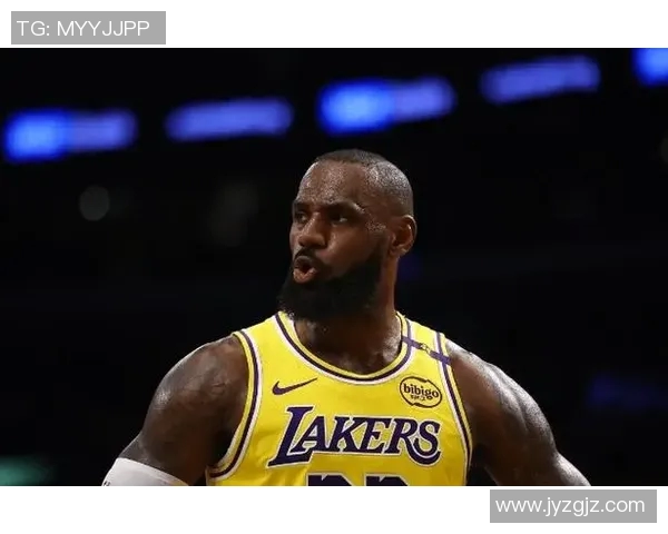 詹姆斯持续火爆状态,连续四场得分30+领军湖人四连胜 詹姆斯持续火爆状态,连续四场得分30+领军湖人四连胜